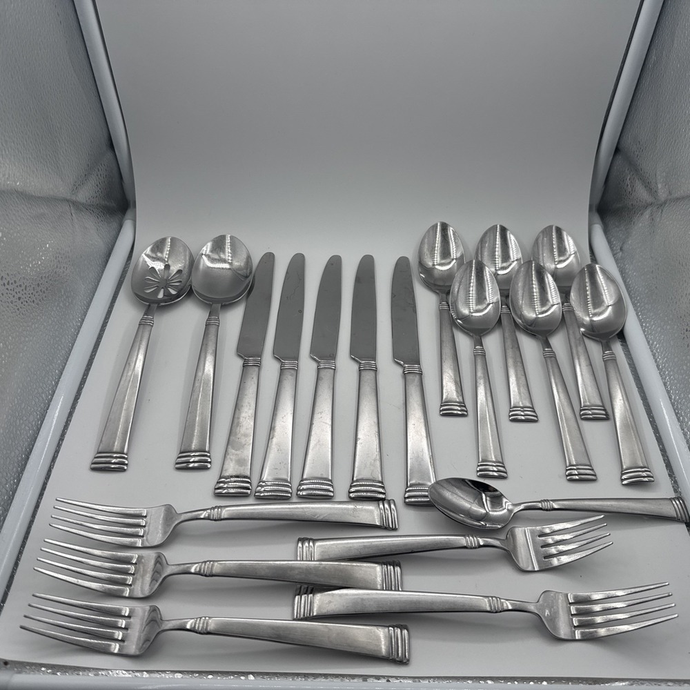 Pfaltzgraff Stainless Steel Parker Frost Mixed Flatware Lot 19 Pieces